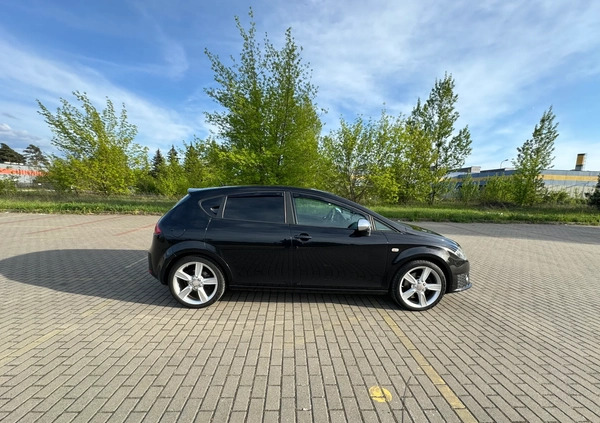 Seat Leon cena 38000 przebieg: 266000, rok produkcji 2010 z Kostrzyn małe 254